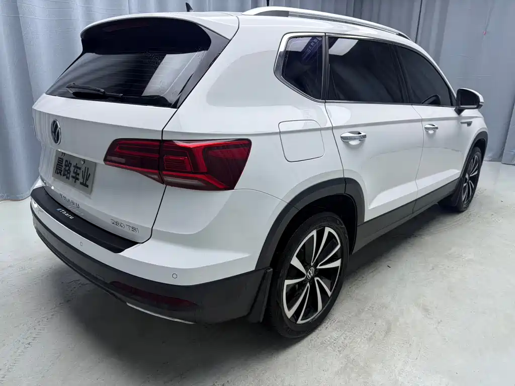 Volkswagen Tharu — фото 4