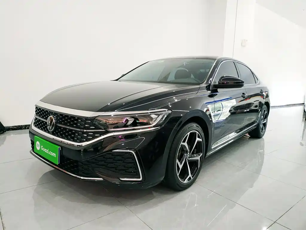 Volkswagen Passat — фото 2