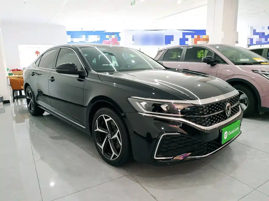Volkswagen Passat — фото 4