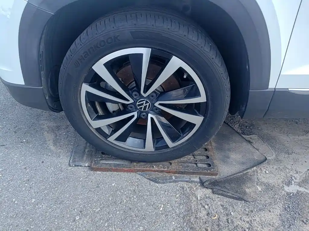 Volkswagen Tharu — фото 23