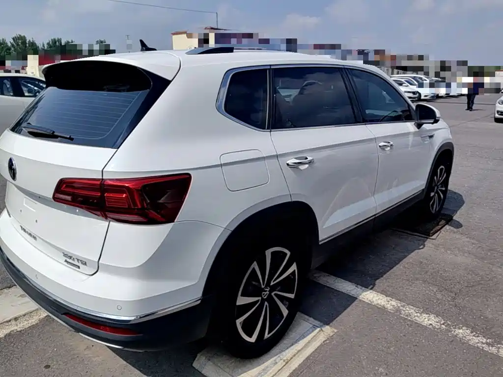Volkswagen Tharu — фото 7