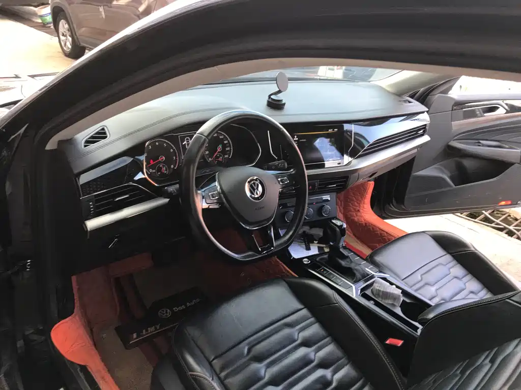 Volkswagen Passat — фото 7