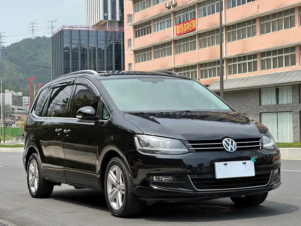 Volkswagen Sharan — фото 3