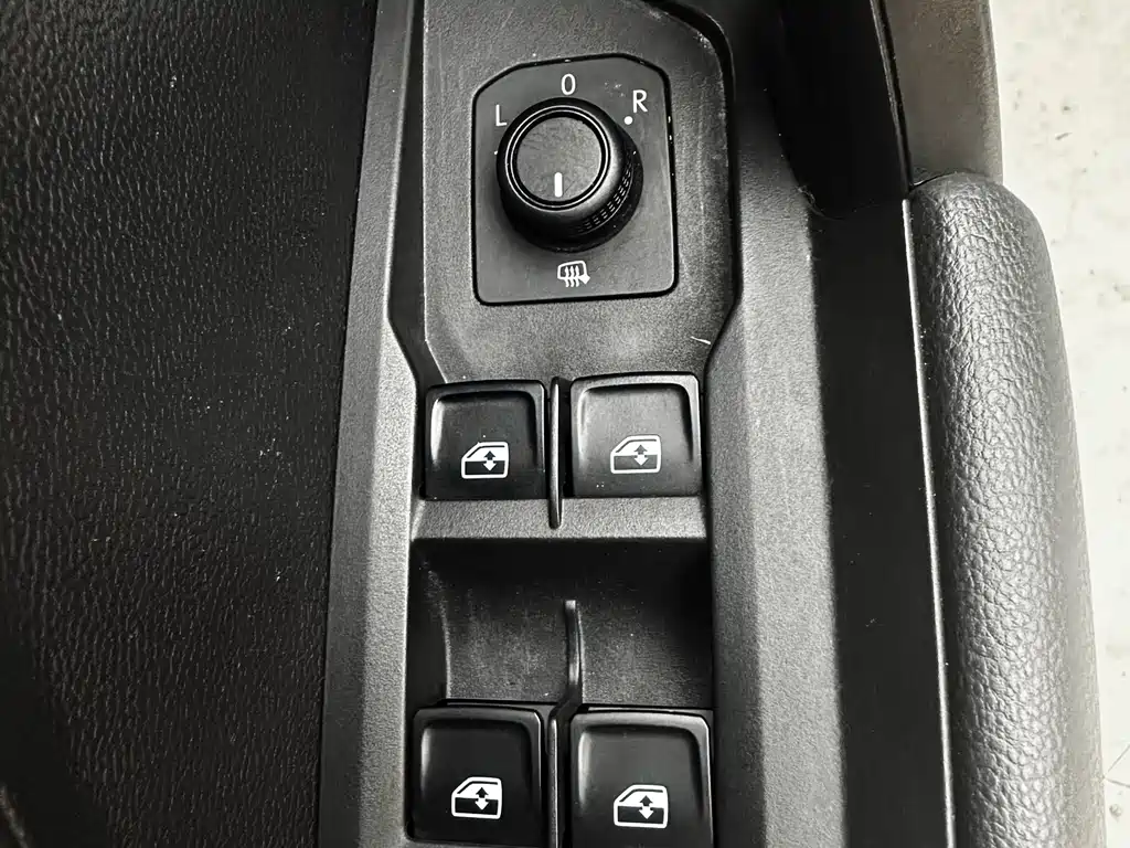 Volkswagen Tharu — фото 17