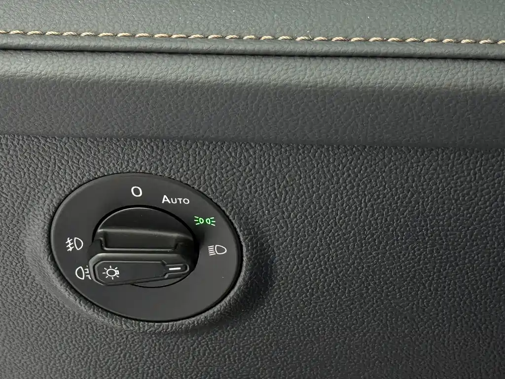 Volkswagen Tharu — фото 19