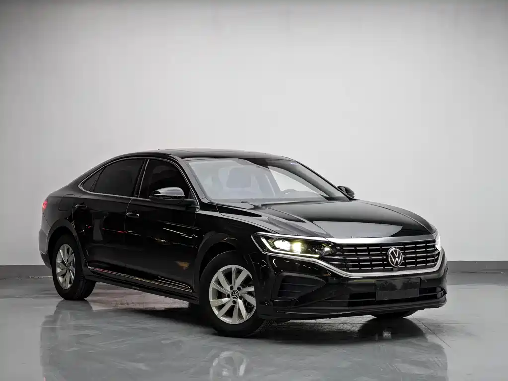Volkswagen Passat — фото 3
