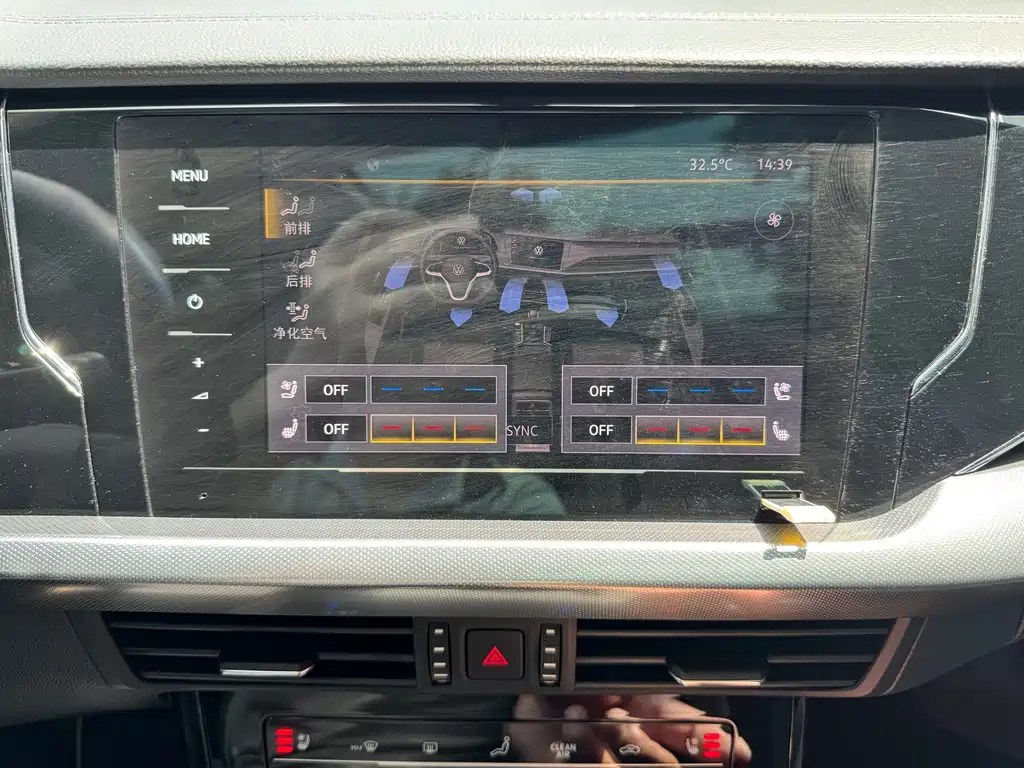 Volkswagen Passat — фото 21