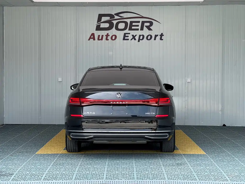 Volkswagen Passat — фото 4