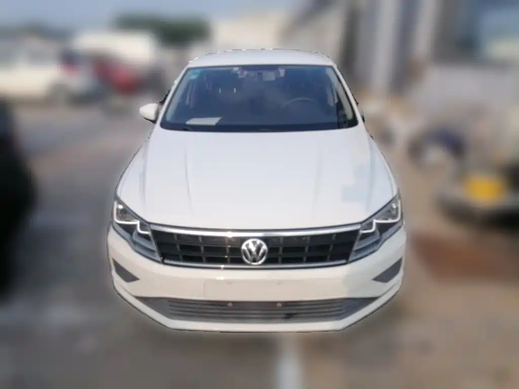 Volkswagen Jetta — фото 5