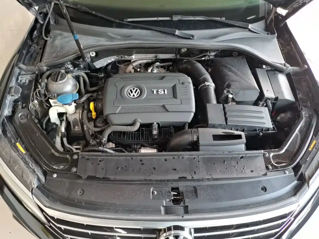 Volkswagen Passat — фото 20