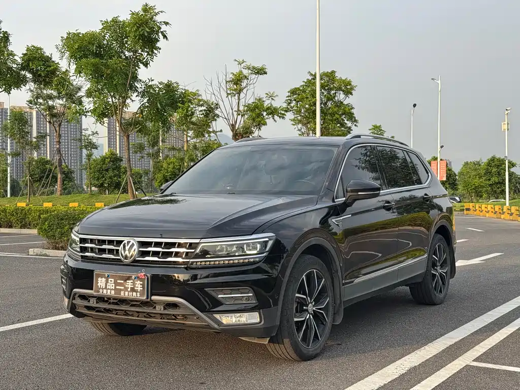 Volkswagen Tiguan L
