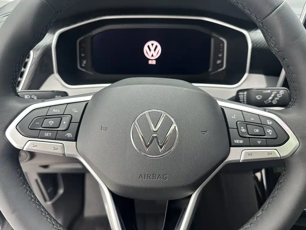 Volkswagen Tayron — фото 14