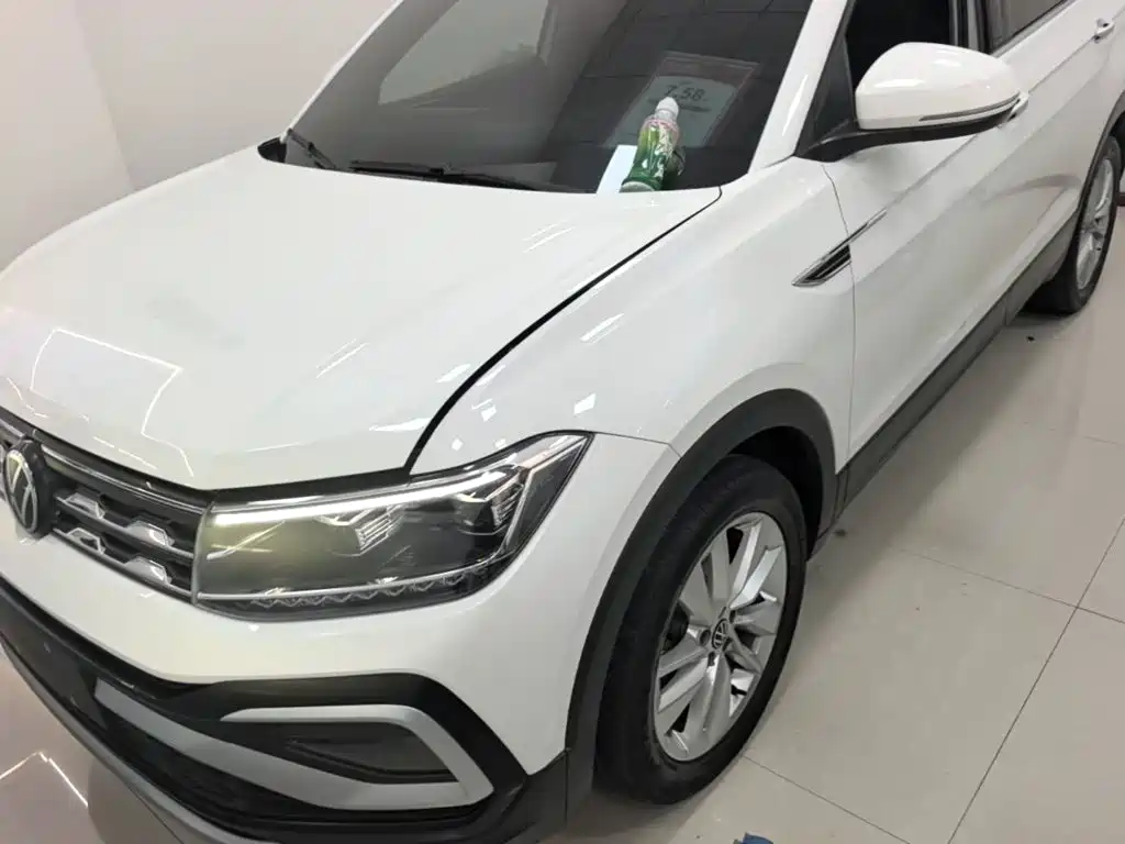 Volkswagen T-Cross — фото 2