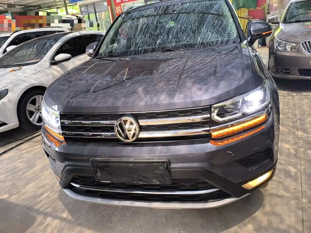 Volkswagen Tharu — фото 3
