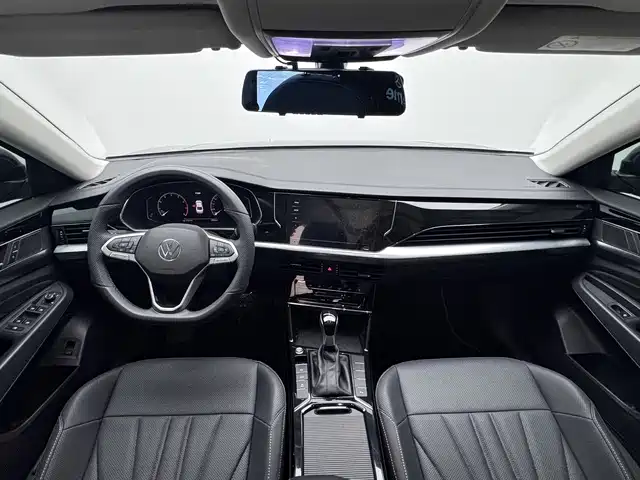 Volkswagen Passat — фото 4