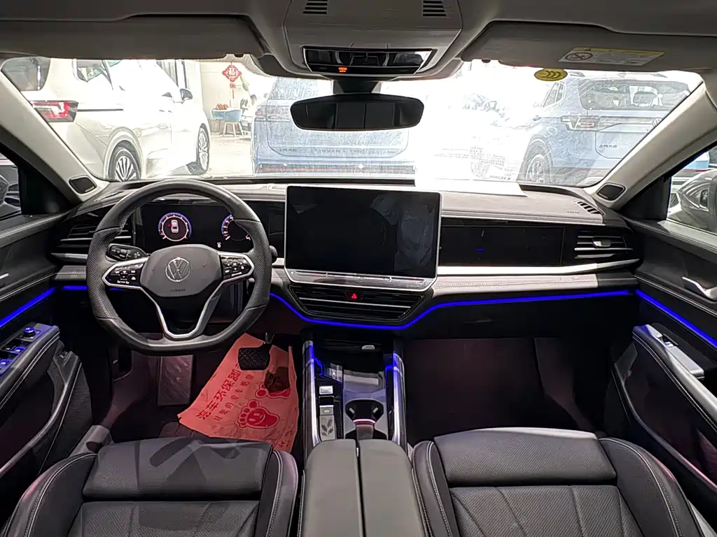 Volkswagen Passat — фото 9