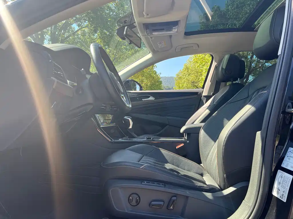 Volkswagen Passat — фото 11