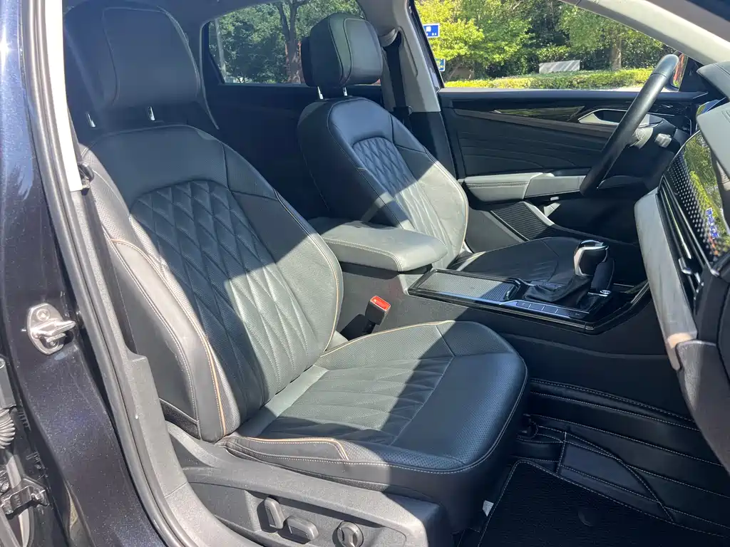 Volkswagen Passat — фото 5