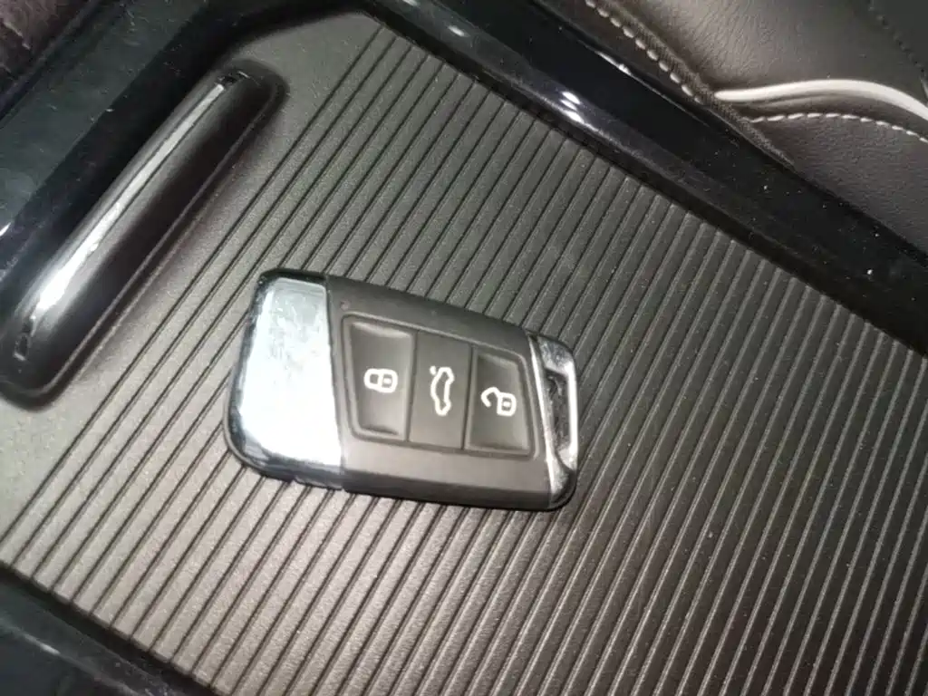Volkswagen Passat — фото 9