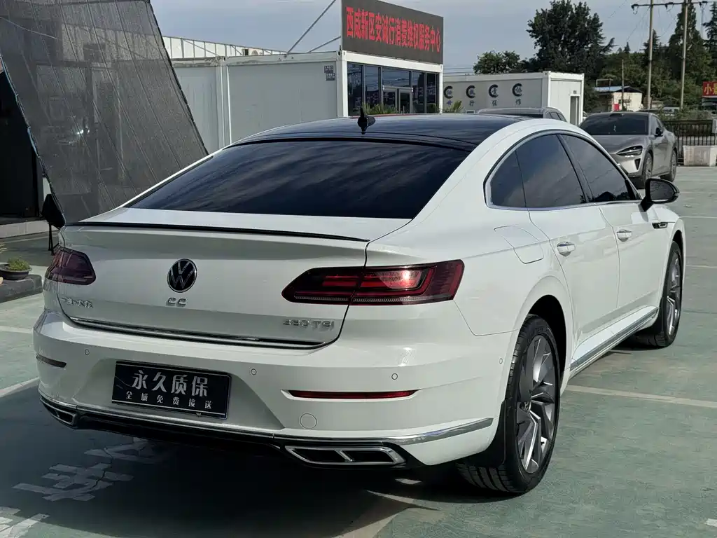 Volkswagen CC — фото 19