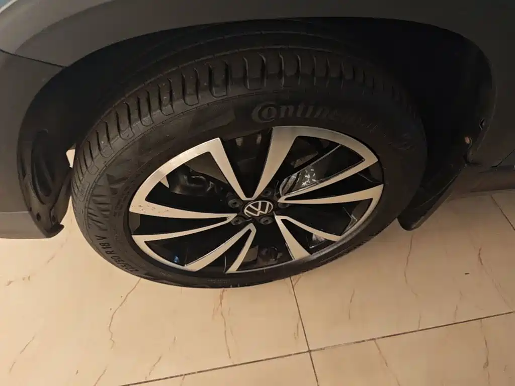 Volkswagen Tharu — фото 23
