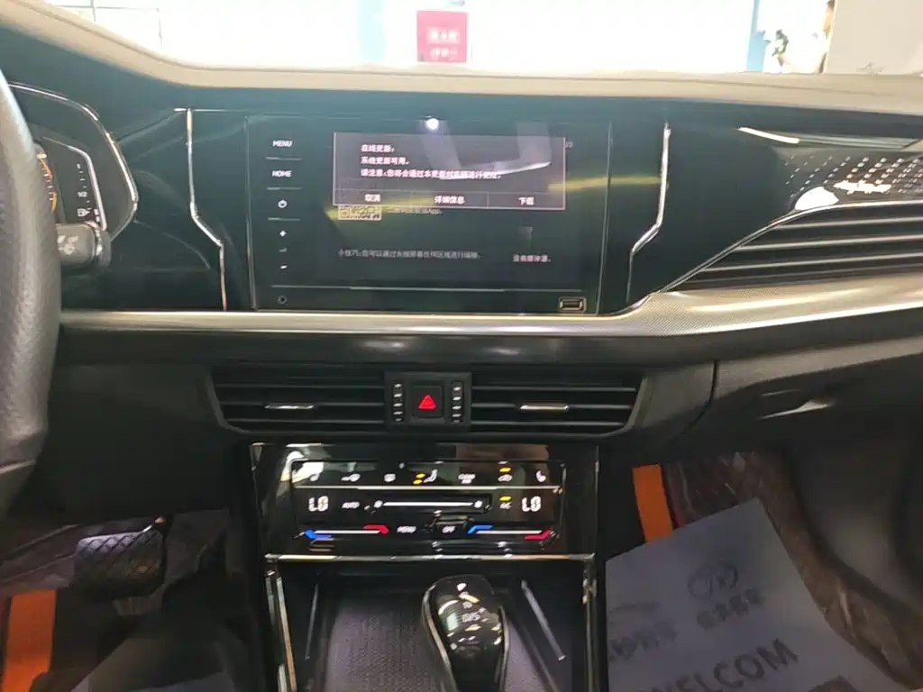 Volkswagen Passat — фото 13