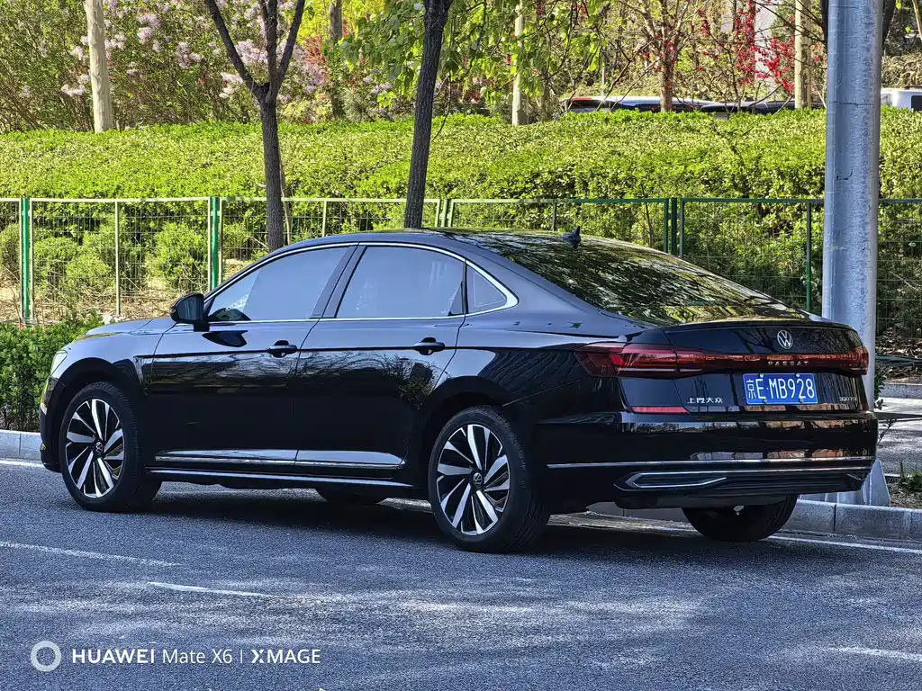 Volkswagen Passat — фото 4