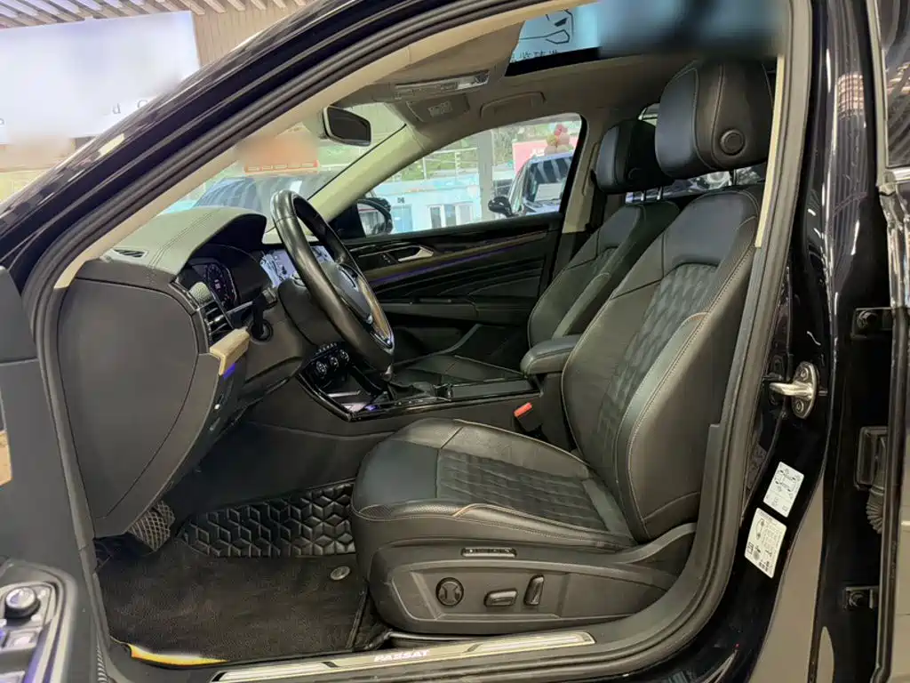 Volkswagen Passat — фото 9