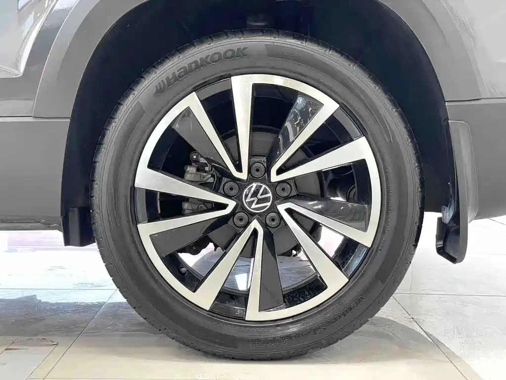 Volkswagen Tharu — фото 18