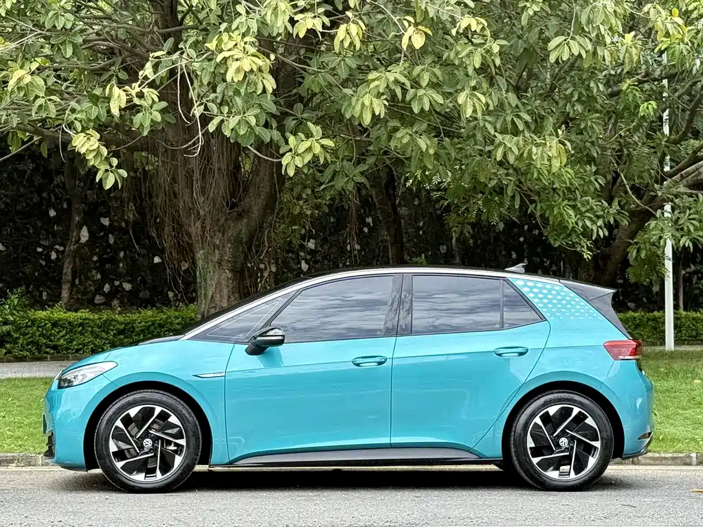 Volkswagen ID.3 — фото 3
