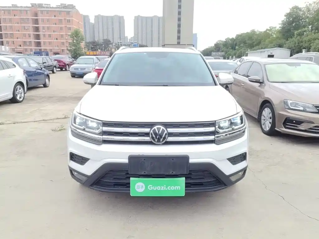 Volkswagen Tharu — фото 3