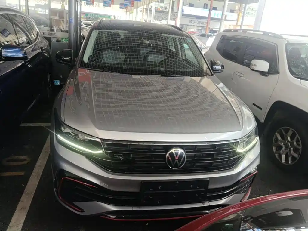 Volkswagen Tiguan X — фото 3