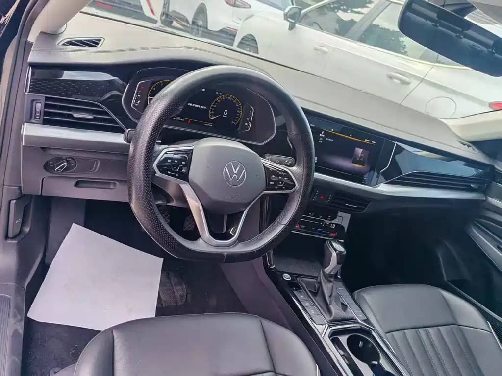 Volkswagen Passat — фото 5
