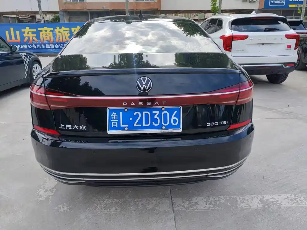 Volkswagen Passat — фото 8