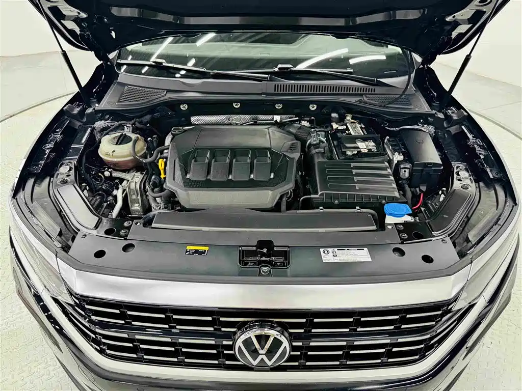 Volkswagen Passat — фото 29