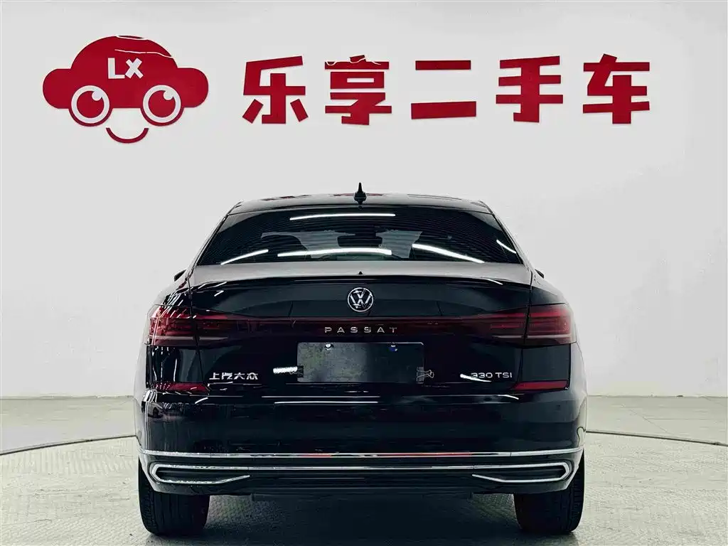 Volkswagen Passat — фото 4