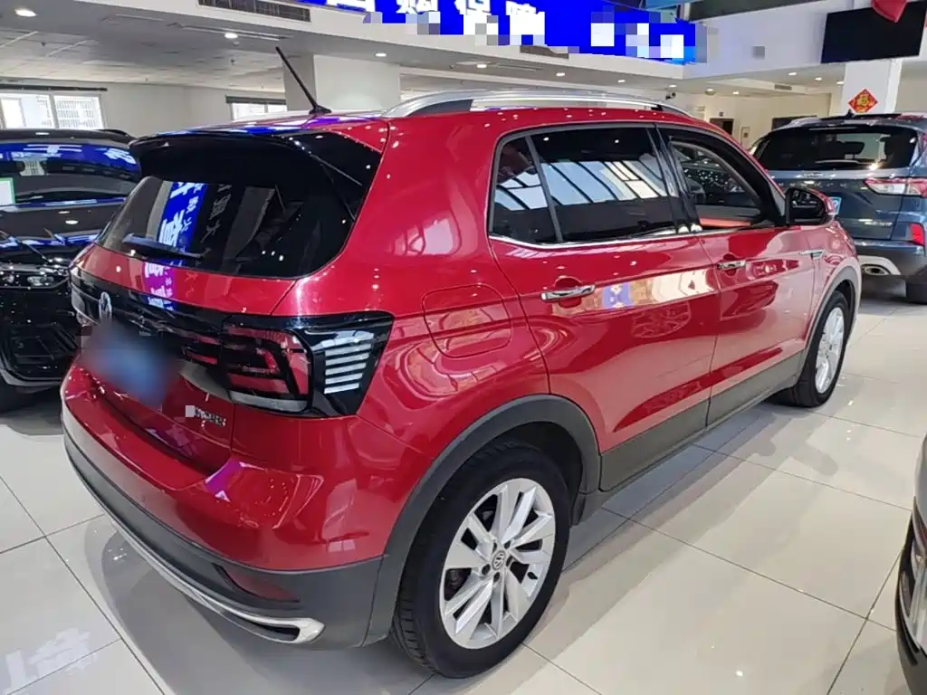 Volkswagen T-Cross — фото 7