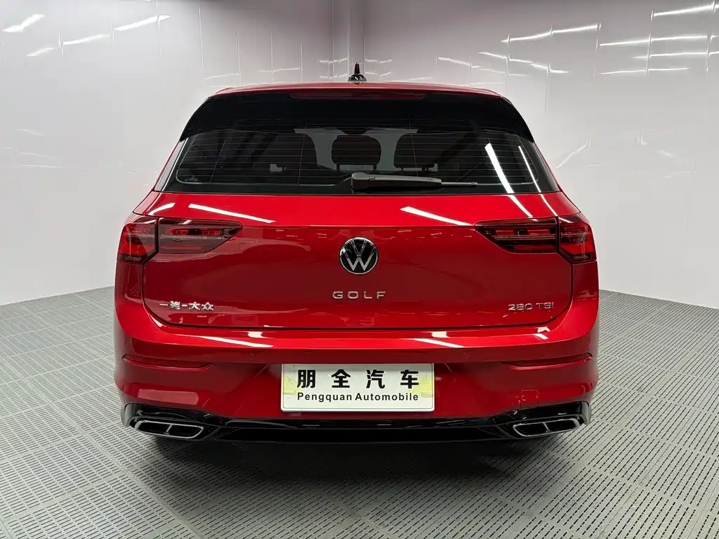 Volkswagen Golf — фото 19