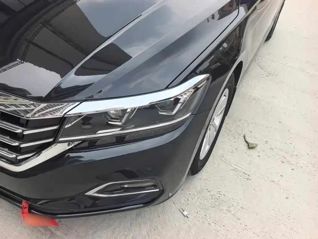 Volkswagen Passat — фото 24