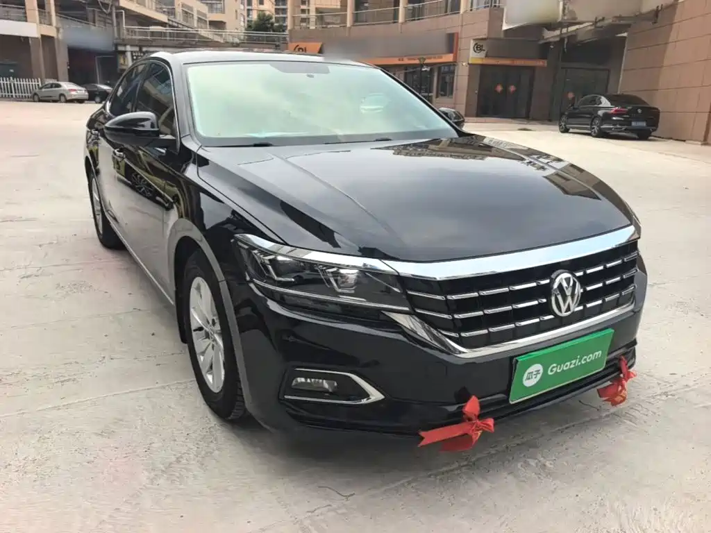 Volkswagen Passat — фото 4