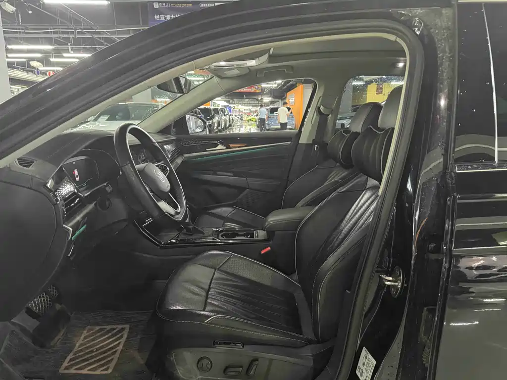 Volkswagen Passat — фото 3