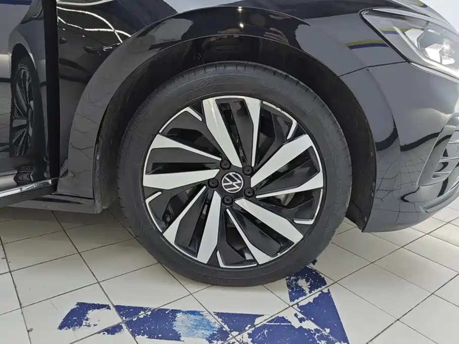 Volkswagen Passat — фото 6