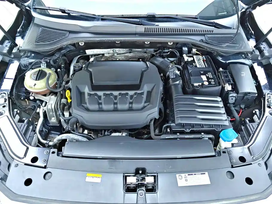 Volkswagen Passat — фото 10