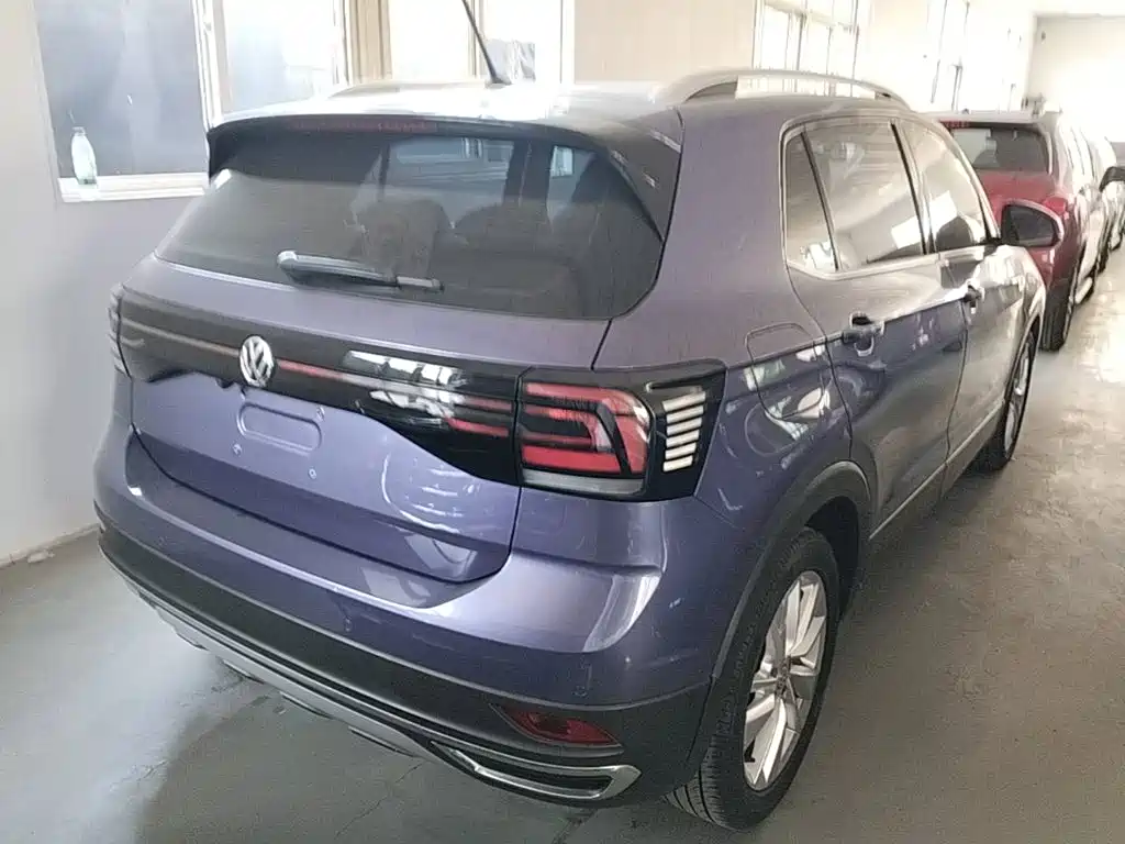 Volkswagen T-Cross — фото 7