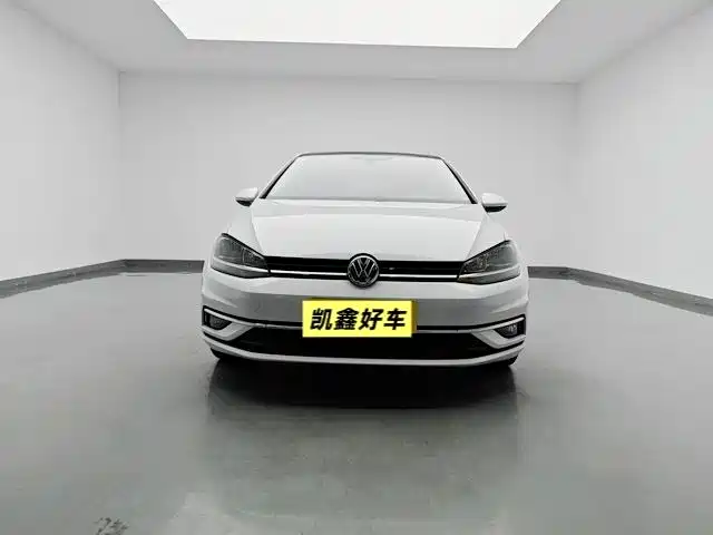 Volkswagen Golf — фото 2