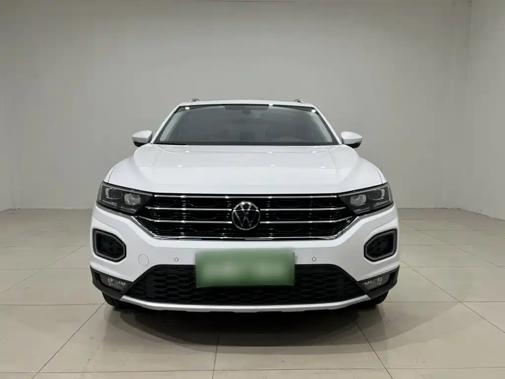 Volkswagen T-Roc — фото 6