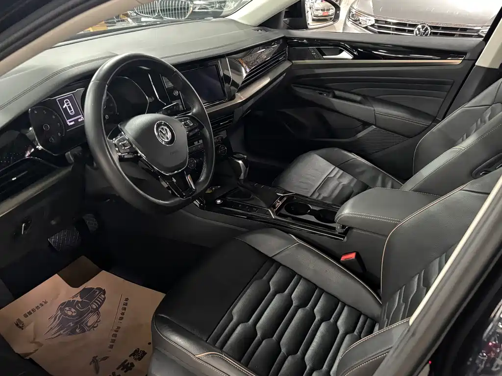 Volkswagen Passat — фото 4