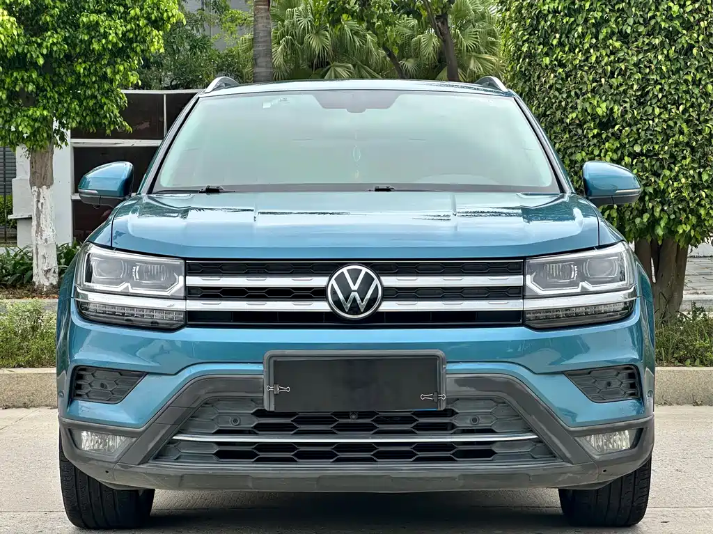 Volkswagen Tharu — фото 2