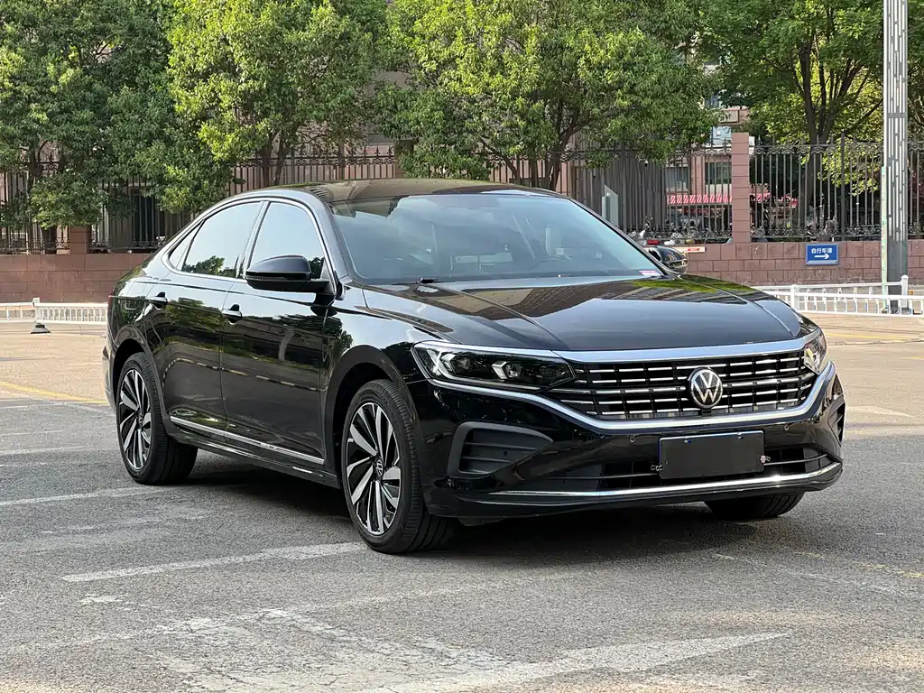 Volkswagen Passat — фото 3
