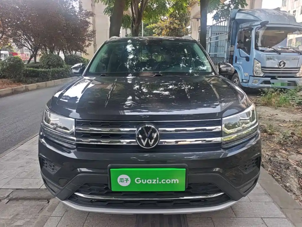 Volkswagen Tharu — фото 3